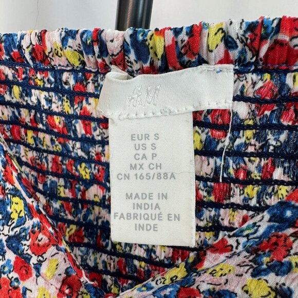 H&M | Puff-Sleeved Peplum Blouse | Floral | Size S​​ - Picture 4 of 6